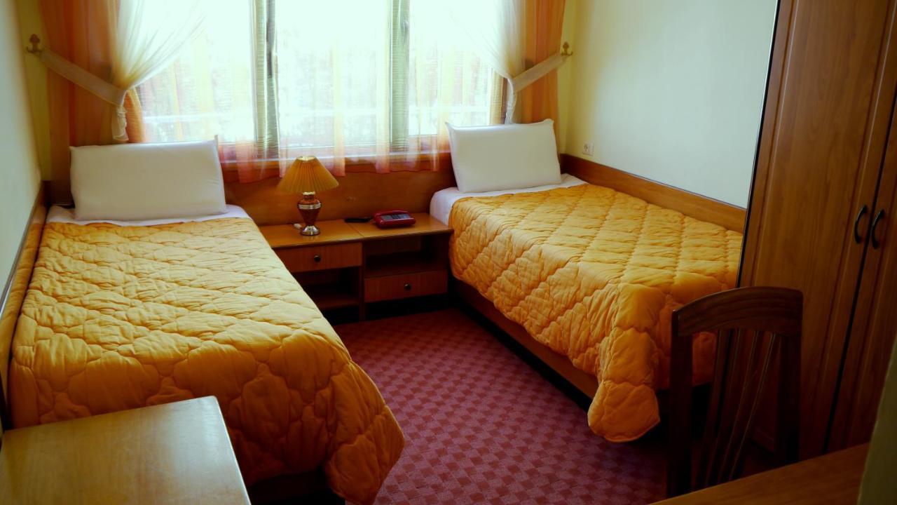 Kruja Hotel Tirana Bagian luar foto