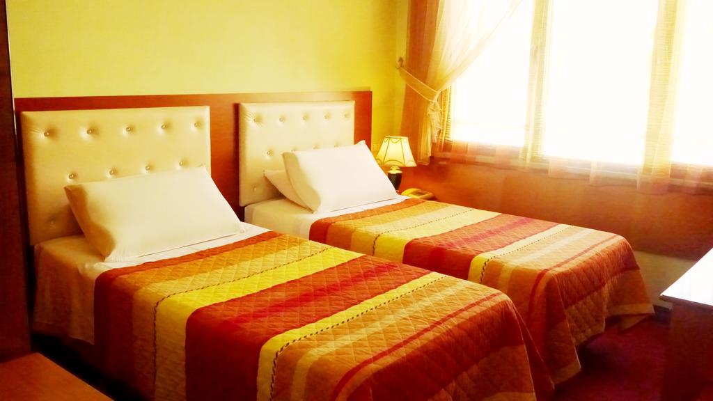 Kruja Hotel Tirana Bagian luar foto