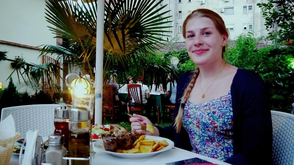 Kruja Hotel Tirana Bagian luar foto