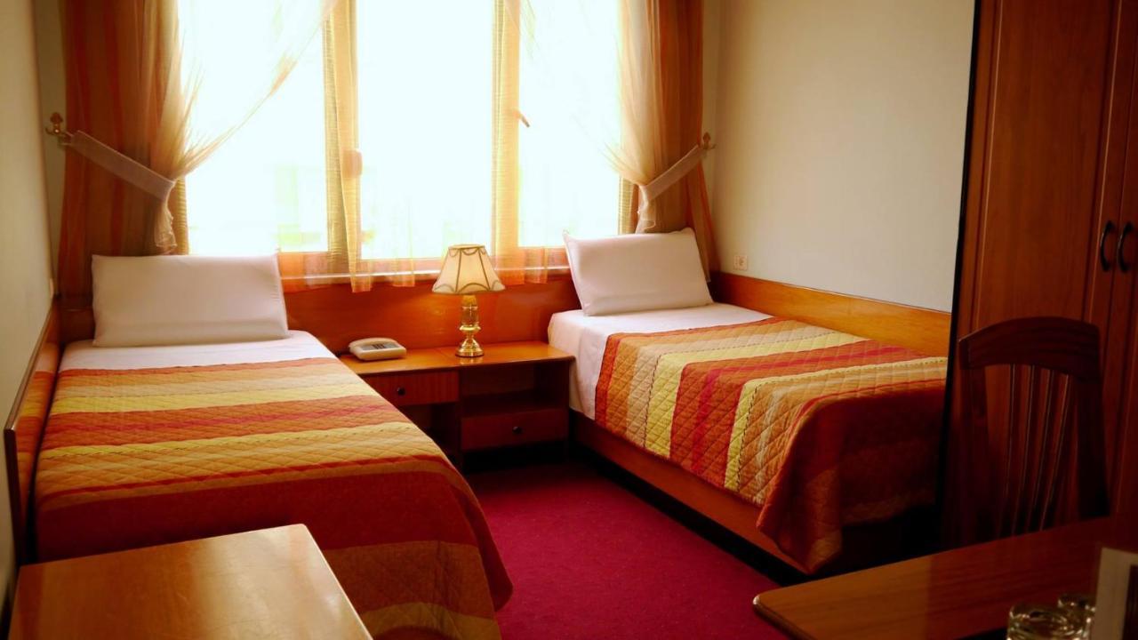 Kruja Hotel Tirana Bagian luar foto